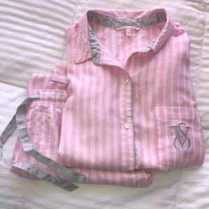 Victoria’s Secret signature pajama set